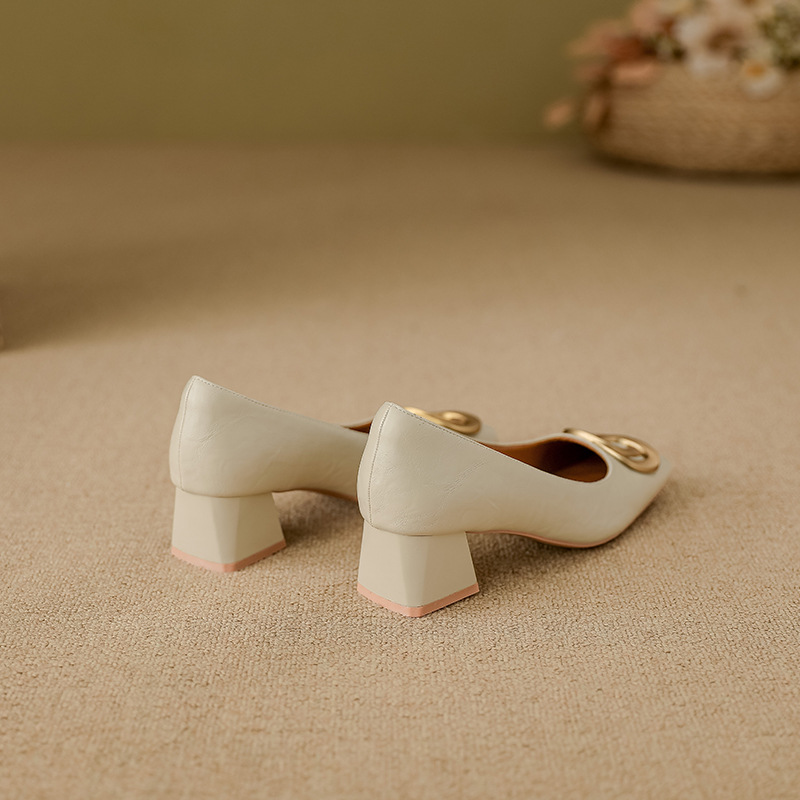New Soft-soled Leather Shoes Not Tired Feet 2025 Spring and Summer High-heeled Shoes with Metal Buckle Chanel Style Thick Heel Shoes Women's Celebrity Style
