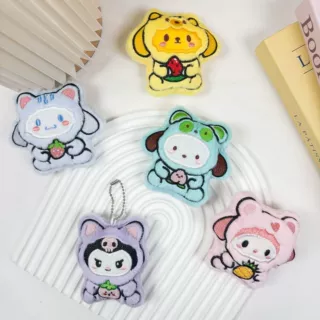 毛绒卡通胸针可爱三丽鸥美乐蒂KT帕恰狗玉桂狗包包挂件毛绒钥匙扣
