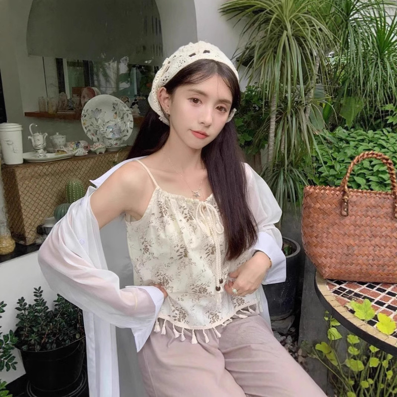 Chinese Style Retro Printed Tassel Vest for Women Summer 2025 New Fashion Design Drawstring Suspender Versatile Top