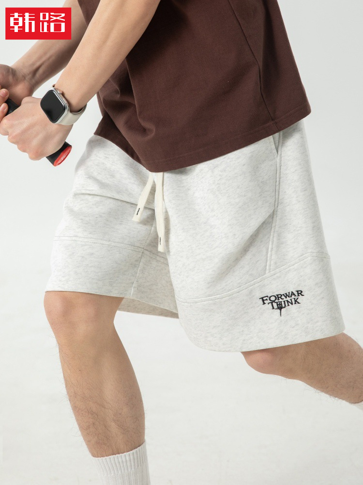 Pleated Casual Shorts with a Three-Dimensional Design, New Summer Style, Retro Texture, Loose Fit, Letter Embroidery, Sports Five-Point Shorts