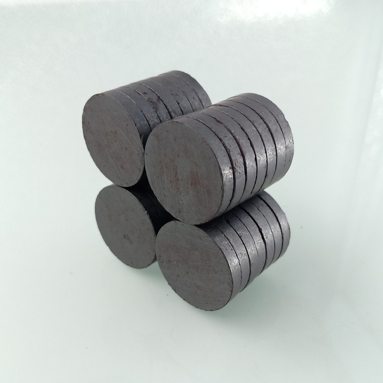 厂家供应铁氧体Y30磁铁教学磁石包装磁弱磁铁氧体普磁