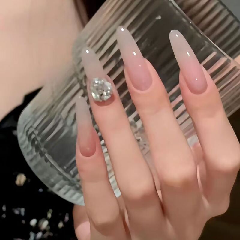 2026 Spring/Summer Semi-Handmade Nude Color Medium-Length Ice-Transparent Manicure Style Luxurious High-End Wearable Nail Pieces