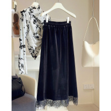 蕾丝拼接金丝绒半身裙女加厚冬季2025新款松紧高腰显瘦遮胯A字裙