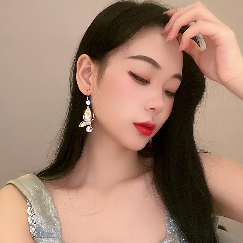 Korean style retro rhinestone crystal diamond butterfly earringspicture4