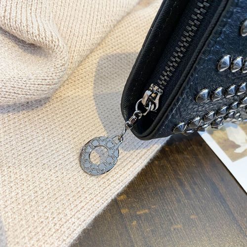 New  Punk Rivet Skull Women's Wallet Long Large Capacity Coin Purse Multiple Card Slots Fashion Wallet