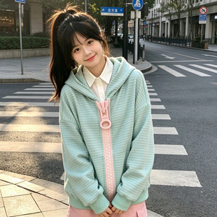 ����L�l�y�l��Ůǧ�������ײɫ��朴��＾�����Bñ�_��Ů�bС��
