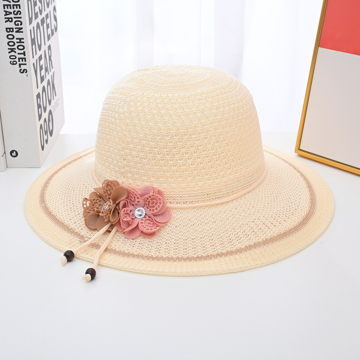 Verano nuevo sombrero de paja de mujer viajar sombrero de sol anti-UV moda versátil gran sombrero de protección solar sombrero de mujer