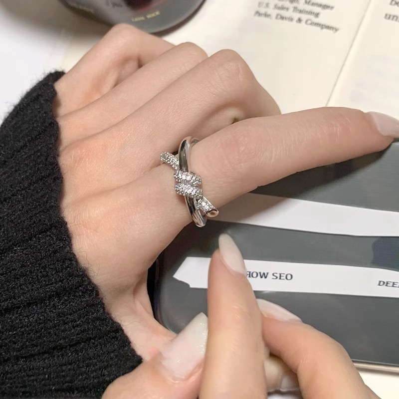 French Retro Diamond Studded Ring For Women Light Luxury Open Ring_voghion.com