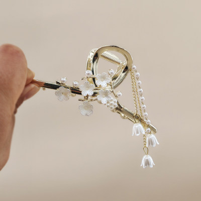 광택 있는 다섯 꽃 십자가