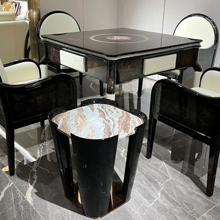 Máquina de mahjong automática para el hogar de lujo ligero, villa de lujo ligero italiano, mesa de comedor de madera maciza, juego de cartas, mesa de mahjong de doble uso