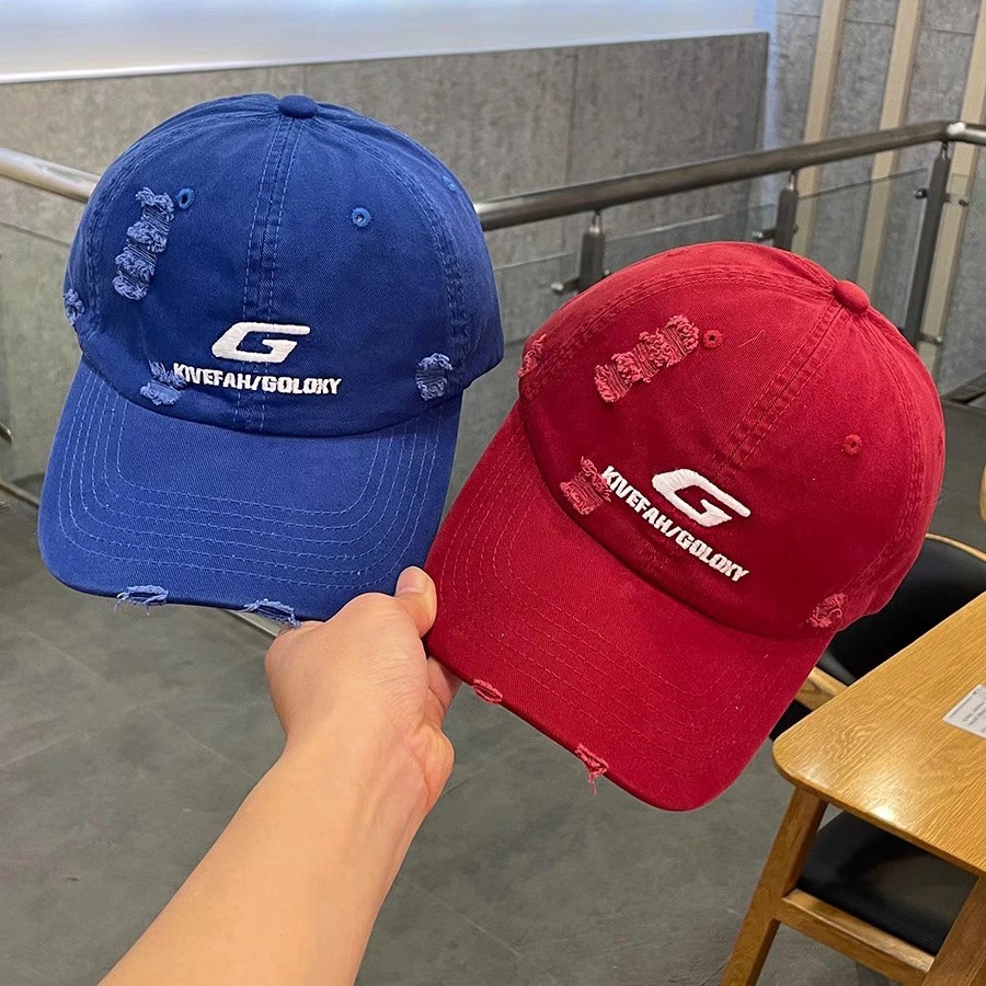 Moda para hacer viejos agujeros hip-hop sombreros de béisbol estilo coreano para hombres y mujeres sombreros de letra G bordados sombreros de béisbol red lotes