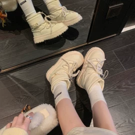 女式皮靴;高跟凉鞋;女式雪地靴