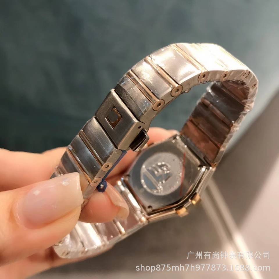 9B50FC7D82634FF797C9DBE79B154E