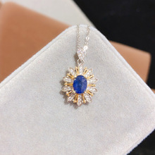 天然蓝宝石吊坠高净度，火彩好，裸石5*7mm。s925银精工镶嵌