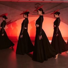 ダイ族ダンス 孔雀舞 大振り練習スカート 芸術試験練習衣装 西双版納花腰衣装競技