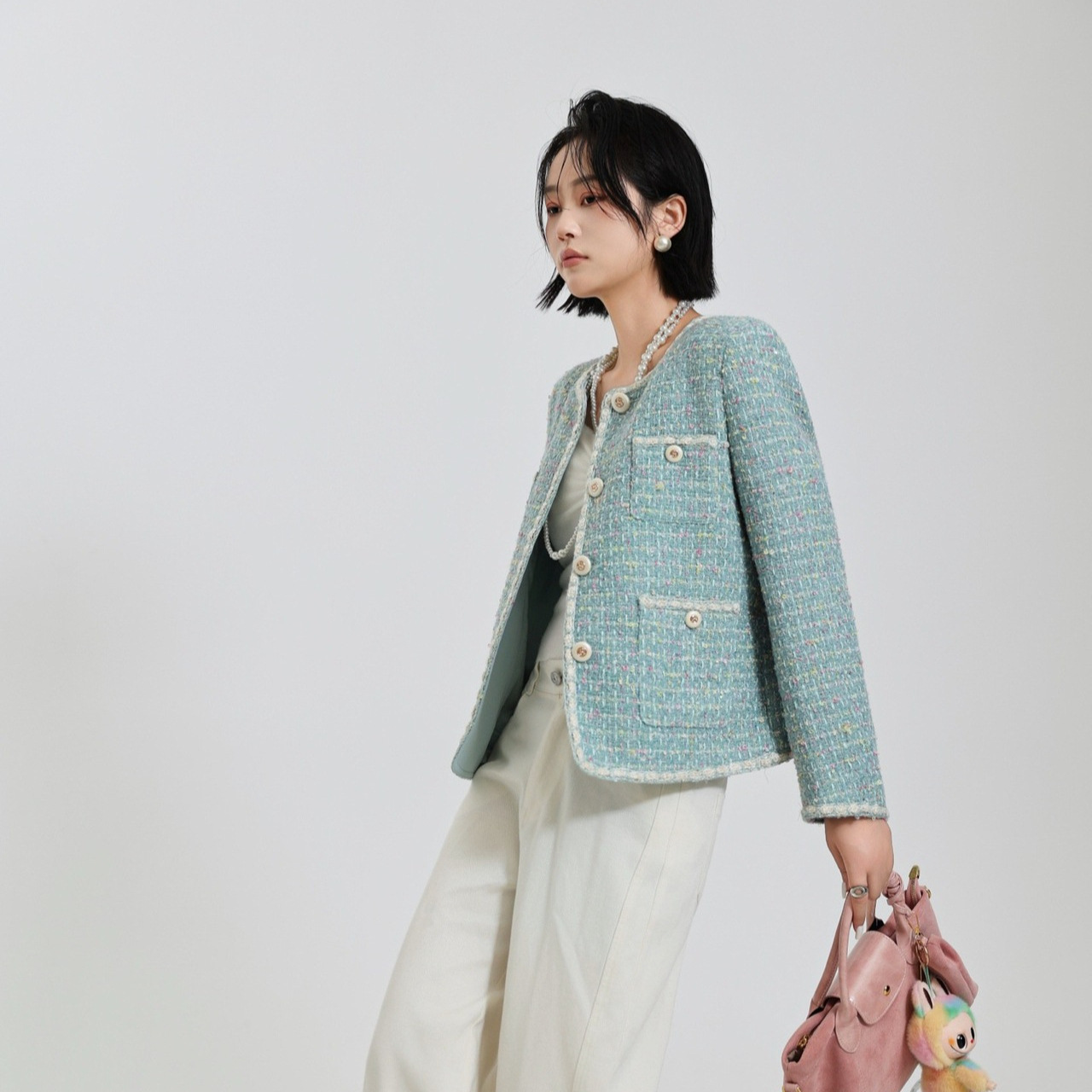 2025 Tweed Short Jacket for Women French Lady Style Round Neck Multi-Flap Pocket Pants Slim and Versatile Top