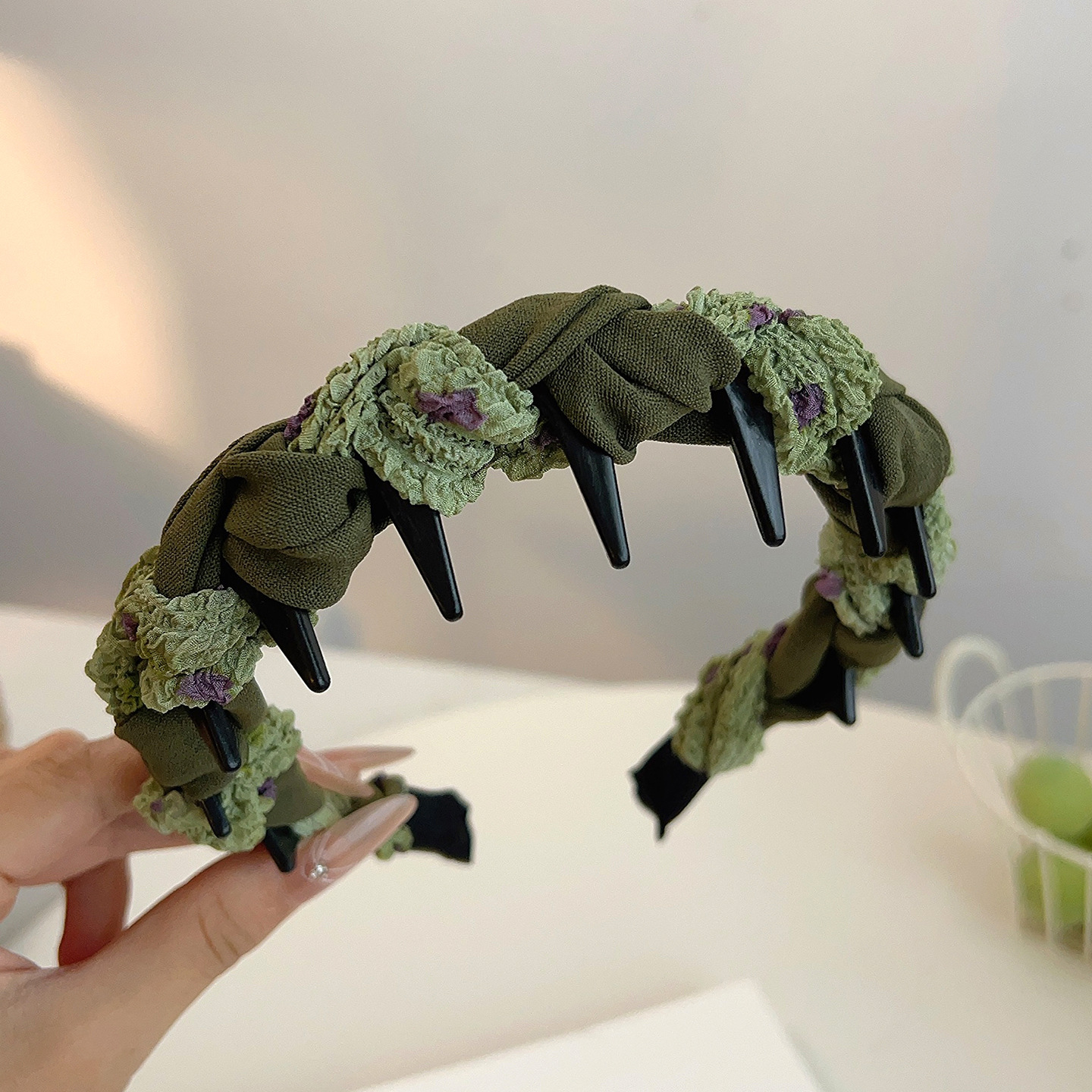 #332 green wavy braided headband