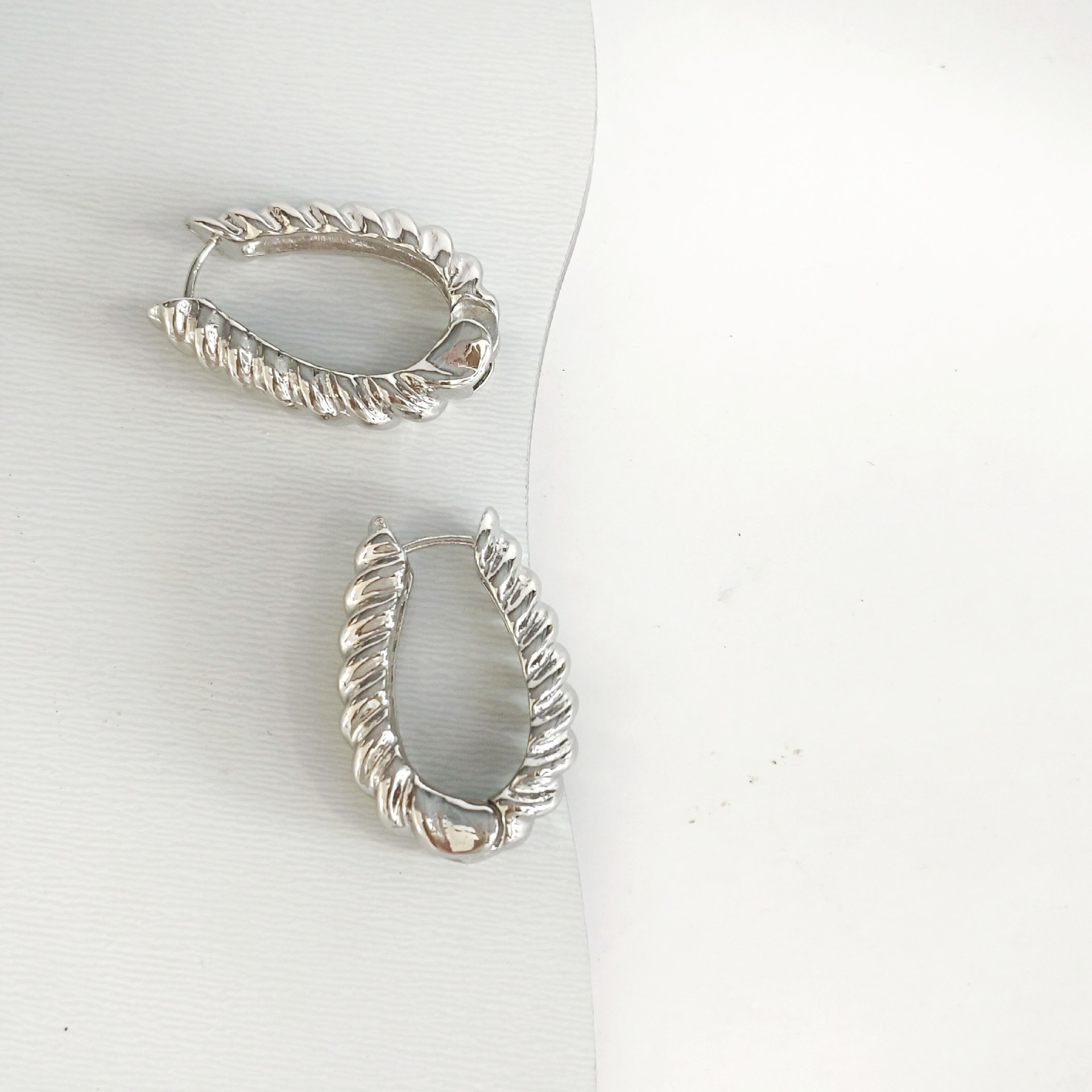 Textured earrings silver