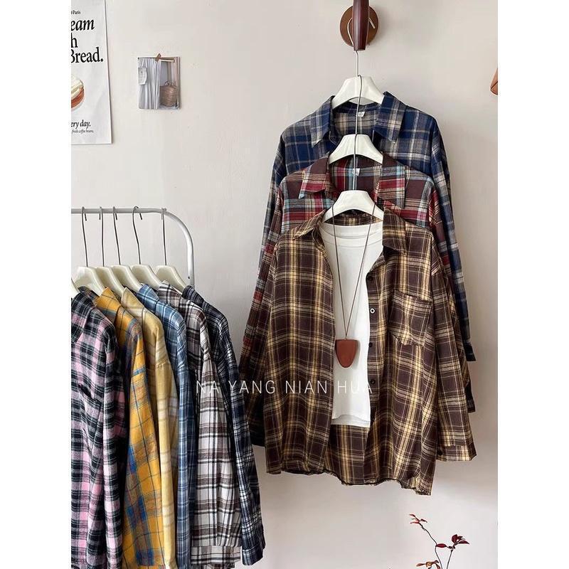 Early Autumn 2026 New Plaid Shirt Jacket for Women, Petite Size, Loose Fit, Slimming, Versatile Layering Polo Collar Top Early Autumn 2026 New Plaid Shirt Jacket for Women, Petite Size, Loose Fit, Slimming, Versatile Layering Polo Collar Top