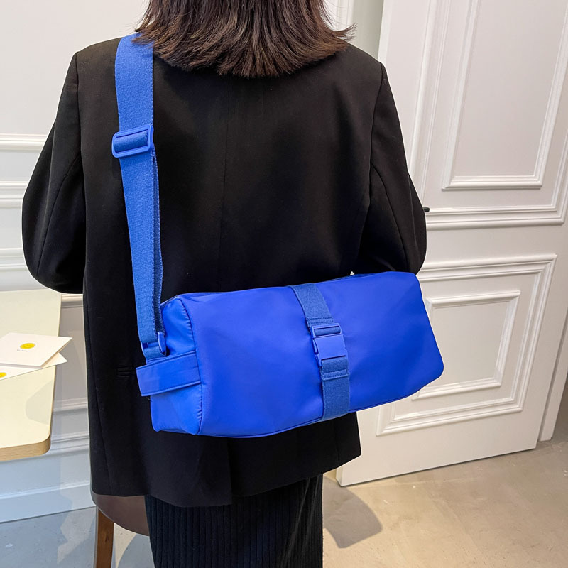 Internet celebridad brindis bolsa casual de nylon de gran capacidad de Deportes de banda ancha estilo de hombro bolsa de mensajero de viaje de fitness todo partido bolsa de moda