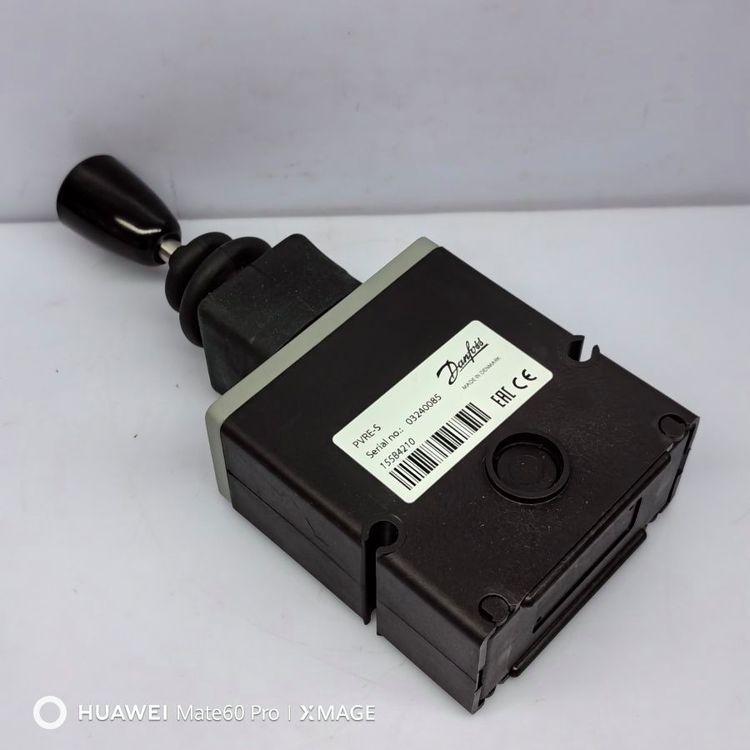 PVRE-S 155B4210 # Danfoss丹佛斯手柄液压元件，全新库存