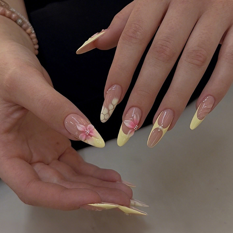 European and American Cross-Border 3D Floral Nail Stickers, Simple French-Style Yellow Press-On Nails, Almond-Shaped Nail Art