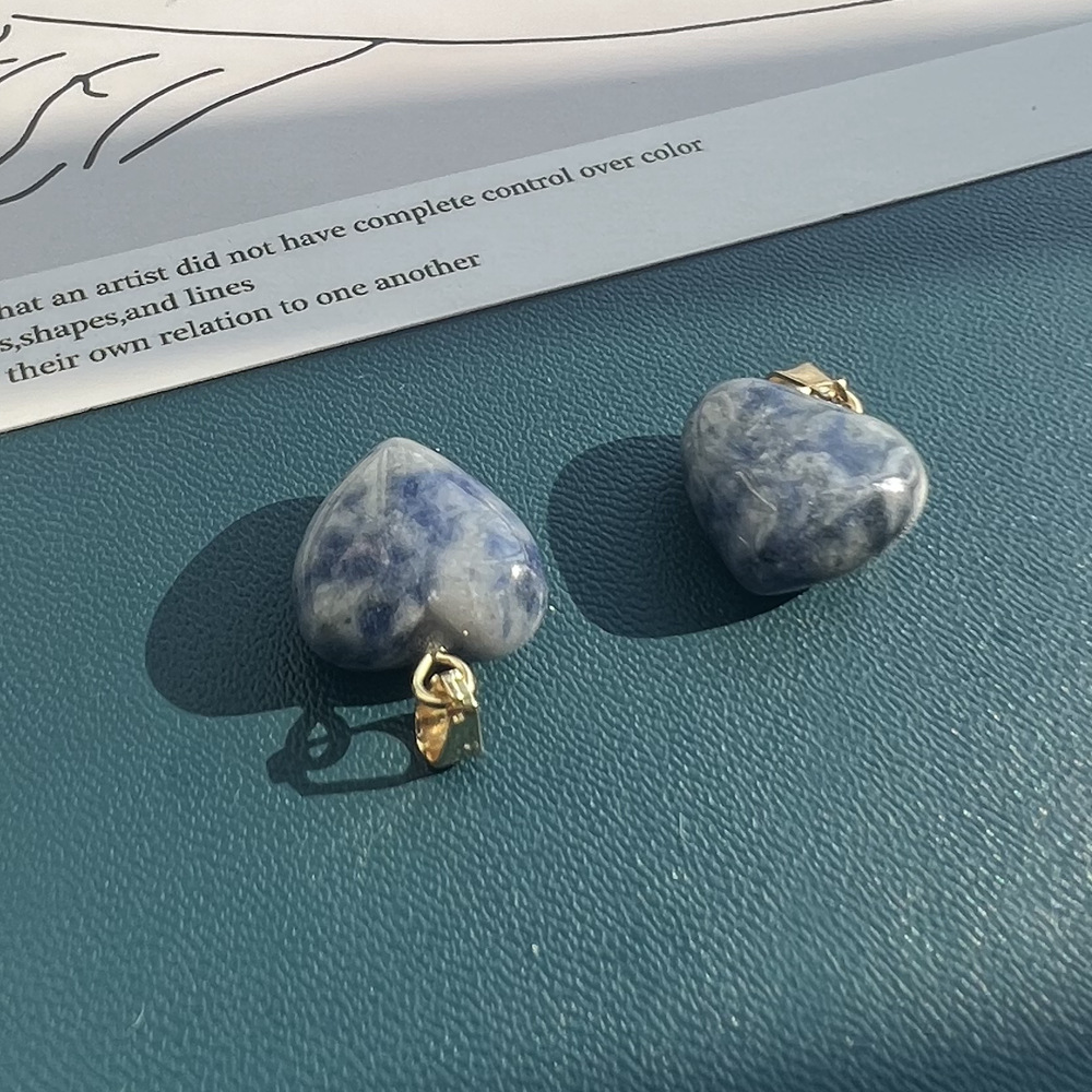 8g Weight Pendant Jewelry Making Type 15mm Jewelry Making Size DIY Jewelry Accessories Classification 1 Piece Quantity natural stone Material Heart Shape Pattern Plating Design Elegant, Simple Style, Streetwear Style 1 Piece 15mm Natural Stone Heart Shape Pendant 5