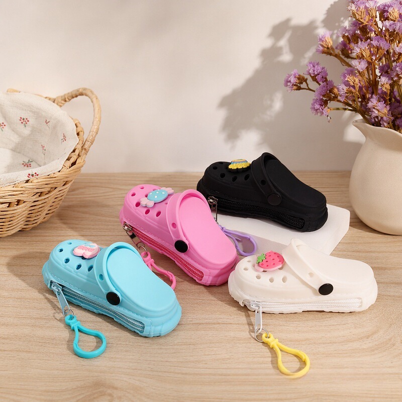 New cute perforated slippers, silicone keychain, children's coin purse, student backpack accessory, earphone storage bag New cute perforated slippers, silicone keychain, children's coin purse, student backpack accessory, earphone storage bag