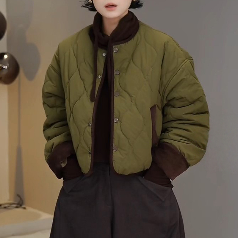 时尚简约圆领撞色单排扣加厚保暖棉服女2025冬季新款宽松显瘦棉衣