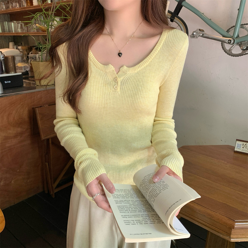 韩版修身圆领纽扣设计长袖针织衫女秋季2025新款纯色毛衣打底上衣|undefined