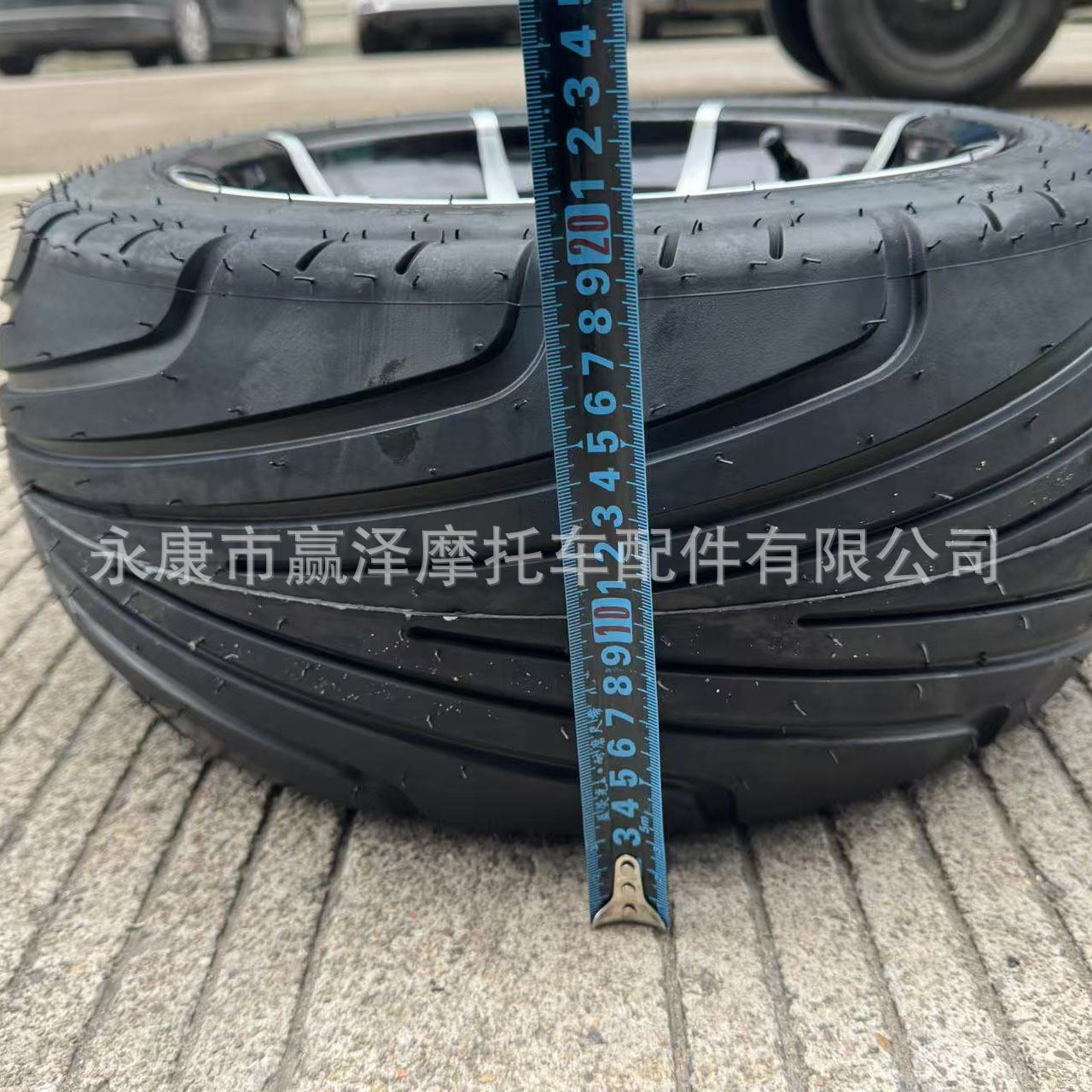 105B51A4BC39EC6D0B97D1C67EC908