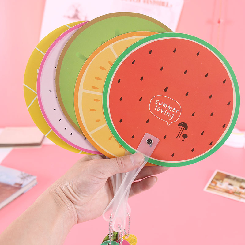现代简约夏季水果扇子六一儿童节小礼品卡通扇凉西瓜塑料扇日用品