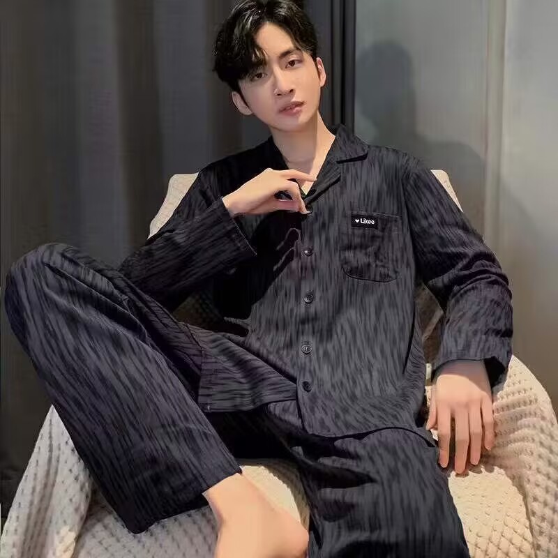 Pijamas de algodón para hombres primavera y otoño de manga larga juventud de mediana edad suelta grande se puede usar fuera del conjunto de ropa de casa