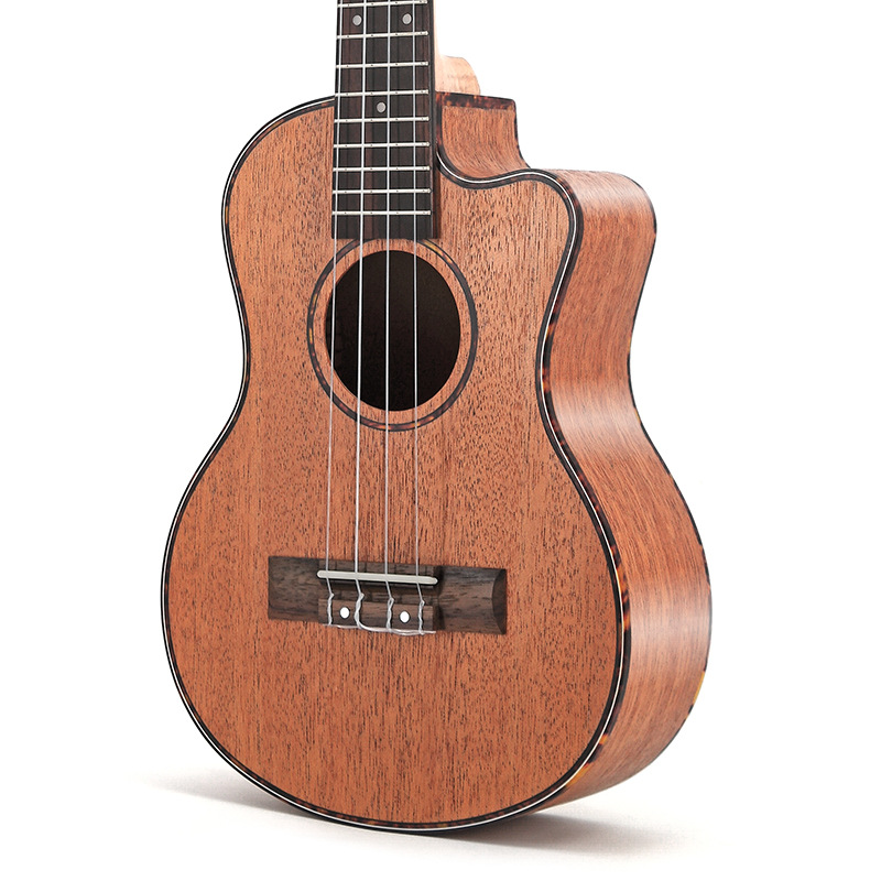 Suministro de fábrica 26 pulgadas corazón melocotón completo ángulo perdido ukelele guitarra pequeña