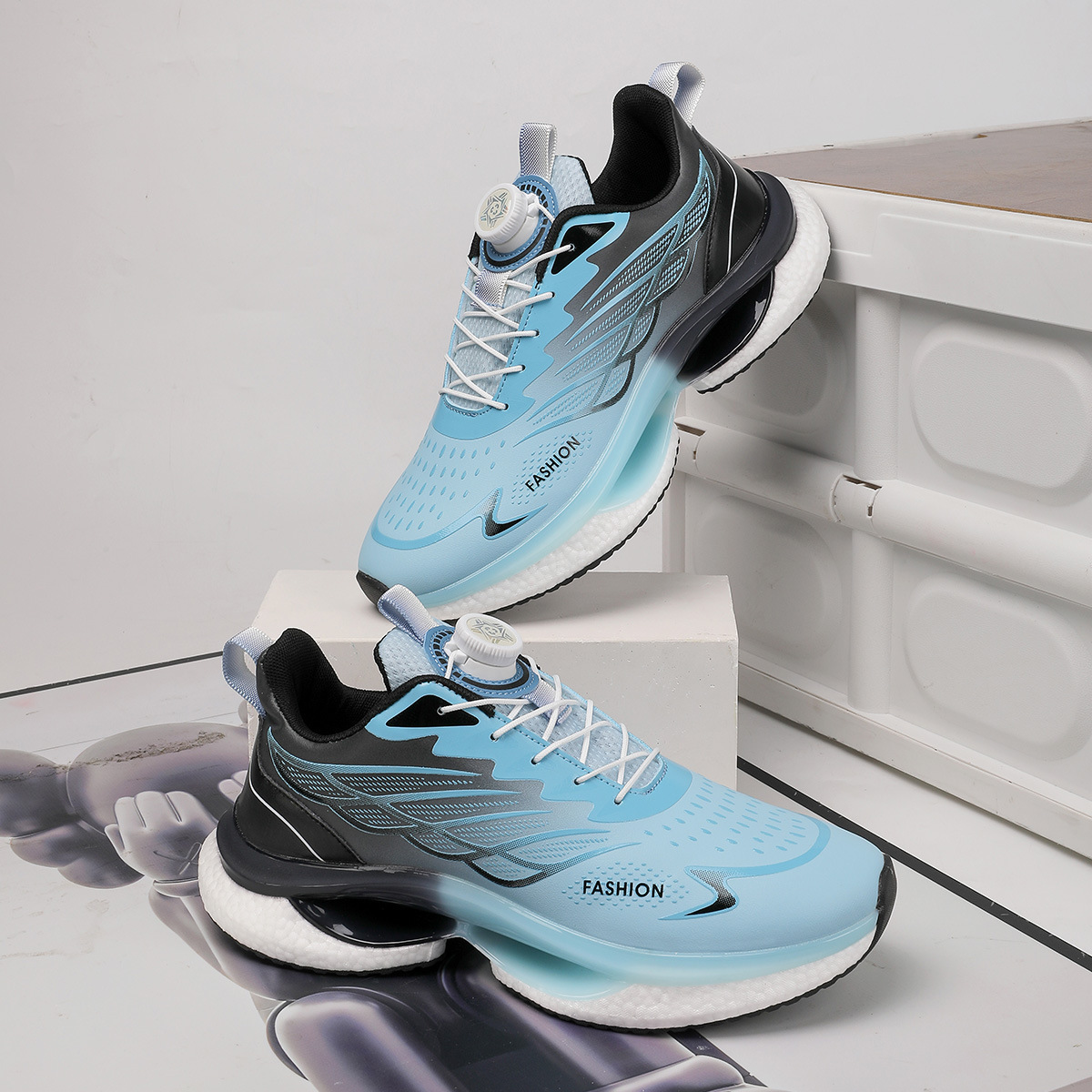 Men's Carbon Plate Slip-On Running Shoes Autumn/Winter New Arrival Ultra-Lightweight Running Shoes Rebound, Shock Absorption, Breathability Rotating S_voghion.com