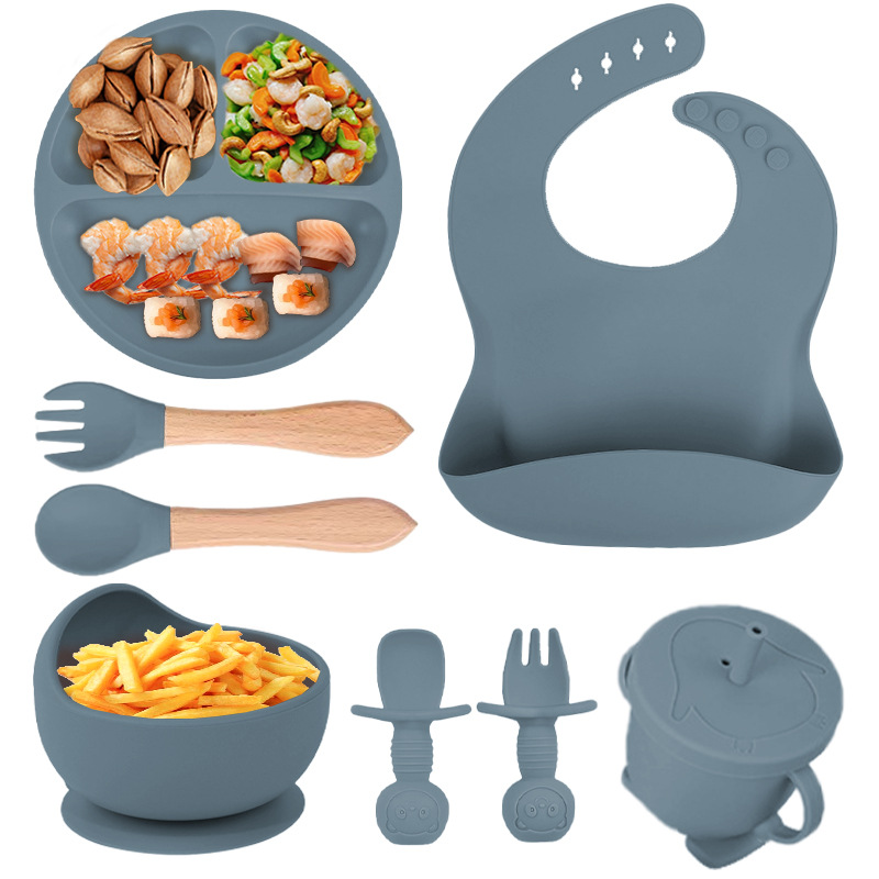 Juego de ocho piezas azul oscuro (630g) babero pequeño ventosa tazón taza de paja cuchara tenedor de oso cuchara tenedor de madera