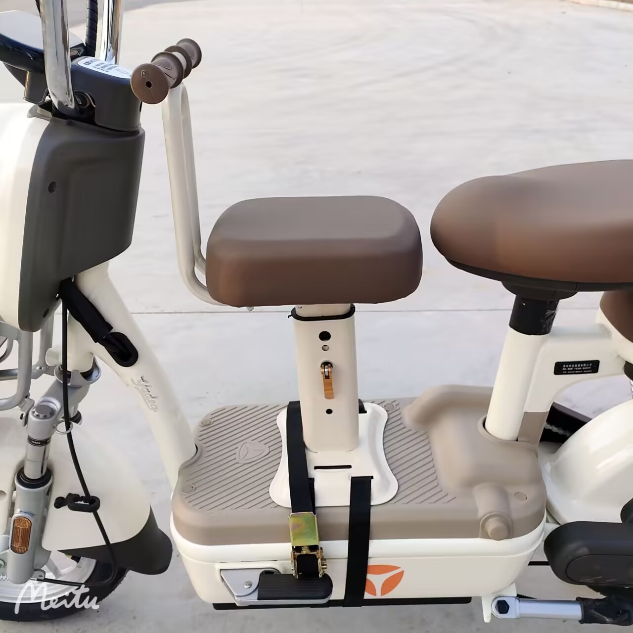 Electric Vehicle Front-Mounted Child Seat, Electric Motorcycle Child Safety Seat, Baby Safety Seat, Electric Scooter Safety Seat Wholesale