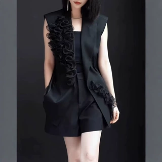 25173大爱美依缘2025新款设计感立体花外套高腰短裤洋气显瘦女装