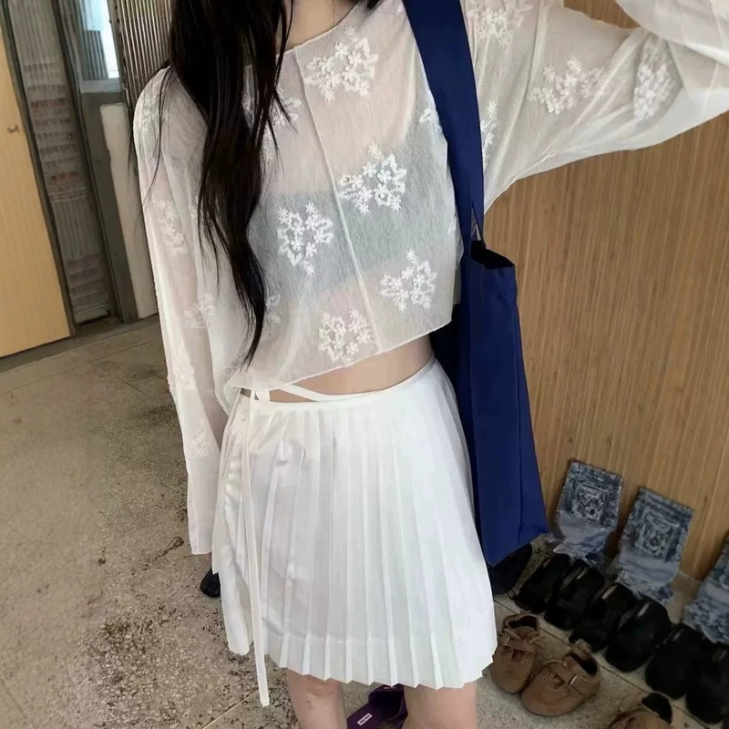 Now, Korean Designer Lace Sun-Protective Lightweight Cover-Up Blouse, Korean-Style Women's Clothing, Ethereal and Beautiful, with Three-Dimensional Floral Embroidery Shirt