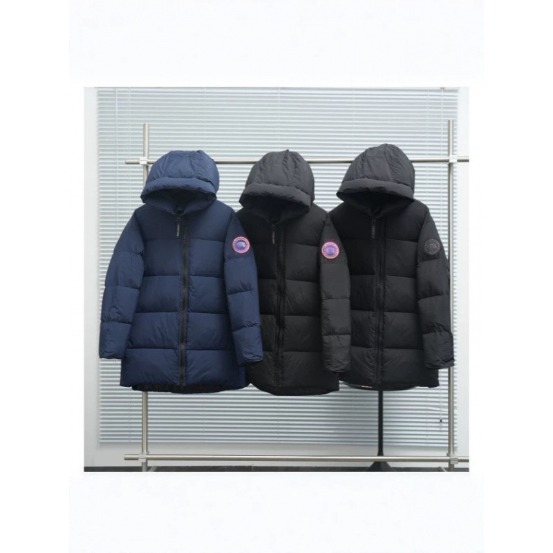 Canada Goose Down Jacket 2801 with logo on the sleeve, mid-length parka, hooded down jacket, unisex, thickened coat, high-end Canada Goose Down Jacket 2801 with logo on the sleeve, mid-length parka, hooded down jacket, unisex, thickened coat, high-end