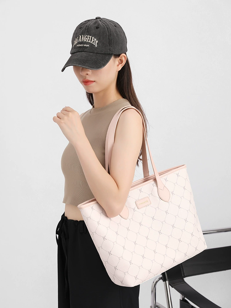 Shoulder bag, capacious one-shoulder bag, laptop