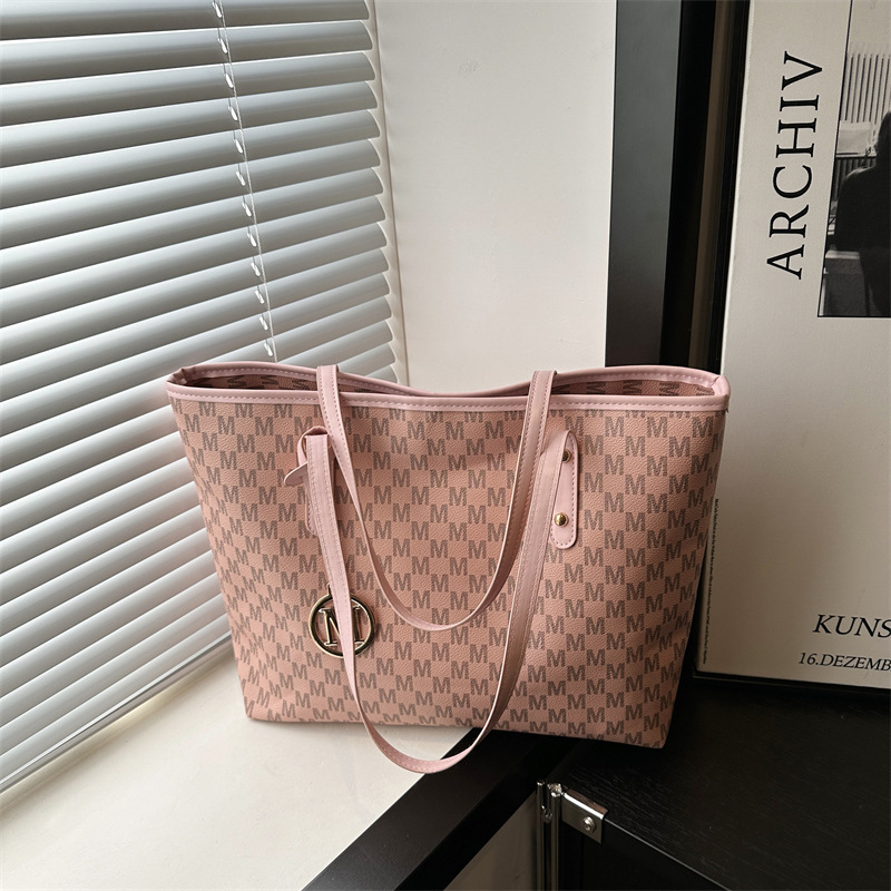 Bolsa Tote para mujeres 2024 nueva bolsa de viaje de gran capacidad otoño y invierno sensación relajada impresión universitaria bolsa de hombro