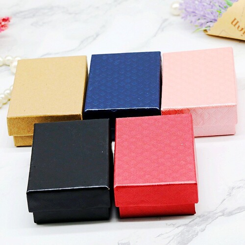 Factory direct sales exquisite gift box jewelry packaging kraft paper new diamond pattern 5*8 jewelry box necklace box