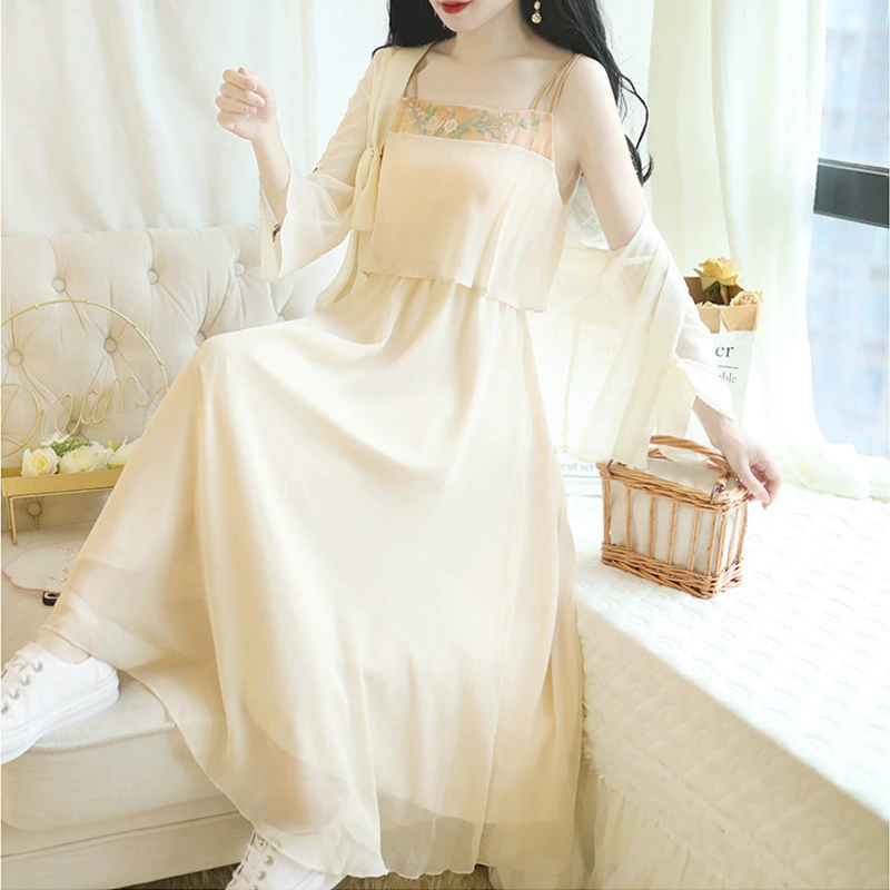 Цельное/комплектное платье Hanfu для женщин, лето 2024, улучшенная повседневная юбка на подтяжках + вышитый комплект из двух предметов для сушки на солнце