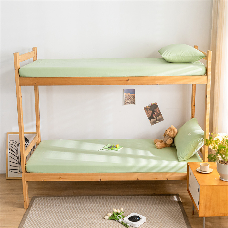 Student Dormitory Simple Style Bedding Three-piece Set Pure Cotton Plaid Japanese Style Quilt Cover Bedroom Top and Lower Bed Student Dormitory Simple Style Bedding Three-piece Set Pure Cotton Plaid Japanese Style Quilt Cover Bedroom Top and Lower Bed