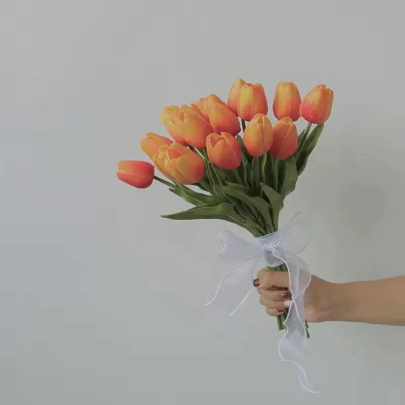Korean-style simulated tulip bouquet, hand-held wedding/ceremony prop, multi-count LED and non-LED options