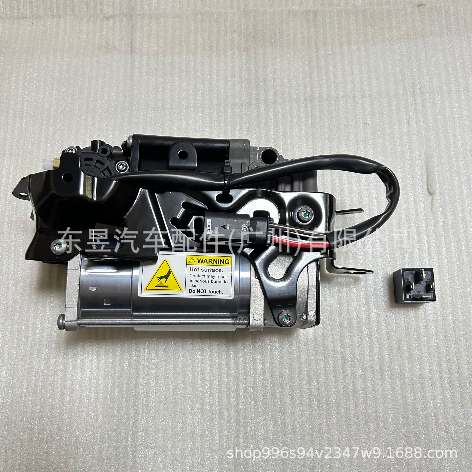 Suitable for Mercedes-Benz 212/218/240 Air Suspension Shock Absorber Pump 2123200404 2123200104