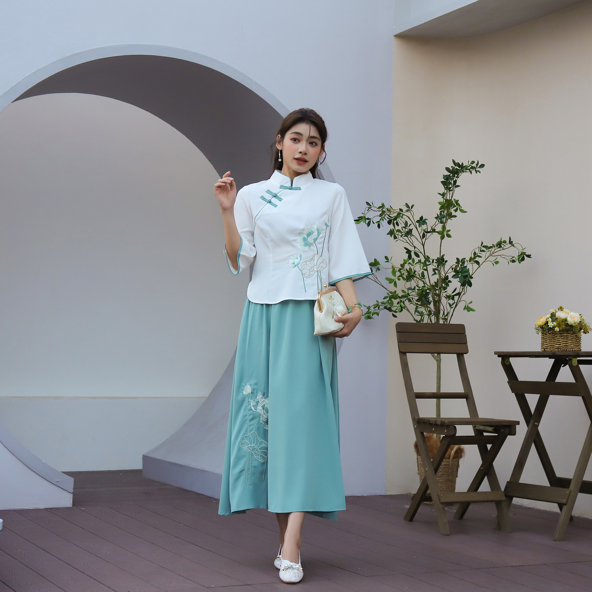 Lotus Embroidered Seven-Sleeve Top Chinese Style Suit Women's Tang Suit Retro Large Size Slimming Zen Tea Suit for Chubby Girls