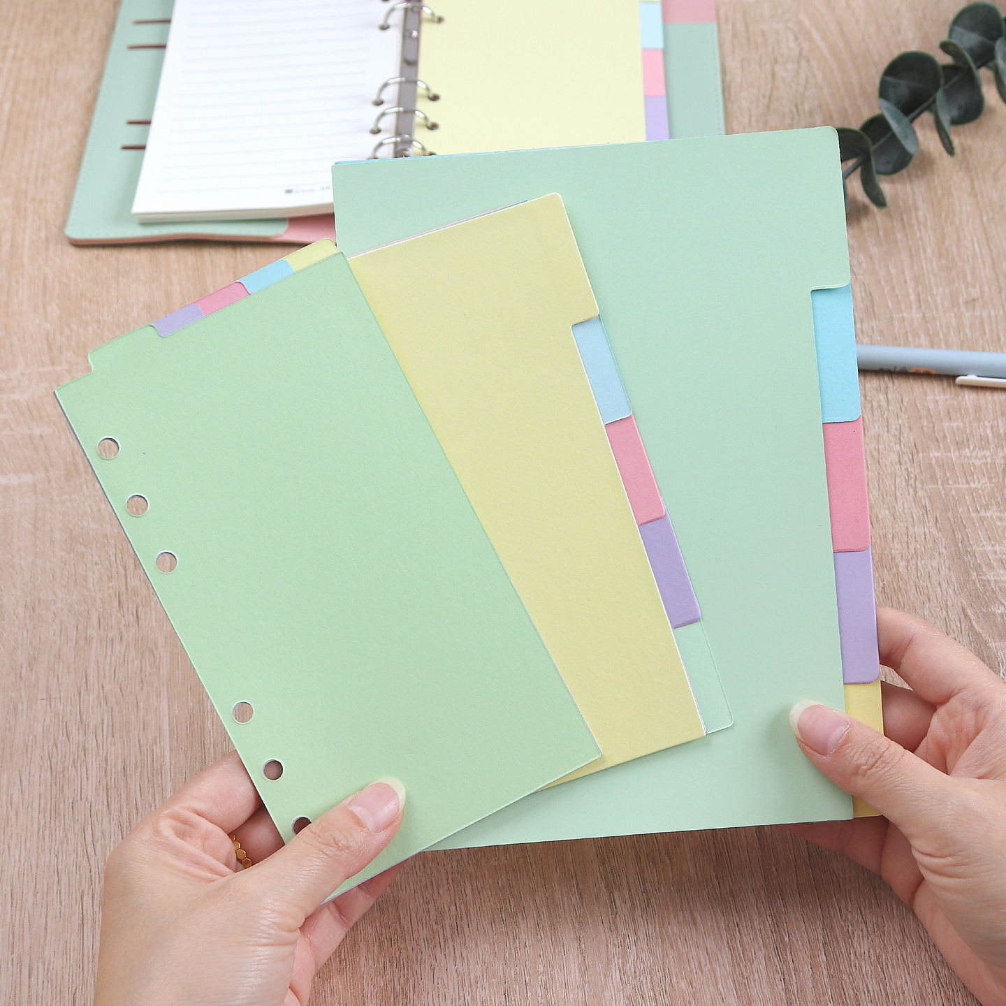 A6A5 índice de color de 6 agujeros en el núcleo de la página divisoria general al por mayor cuaderno de cuaderno de trabajo especial 230g