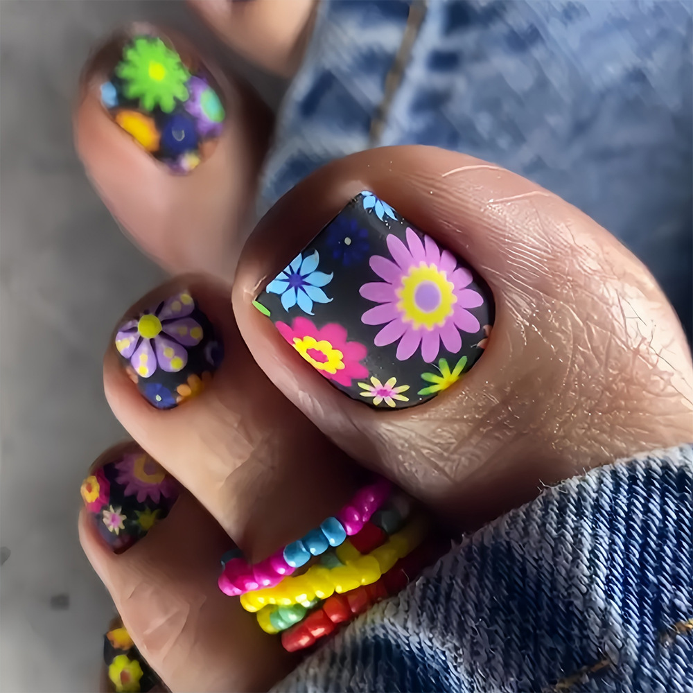 Venta caliente transfronteriza parche de uñas desmontable verano colorido uñas de flores 24 piezas de uñas negras